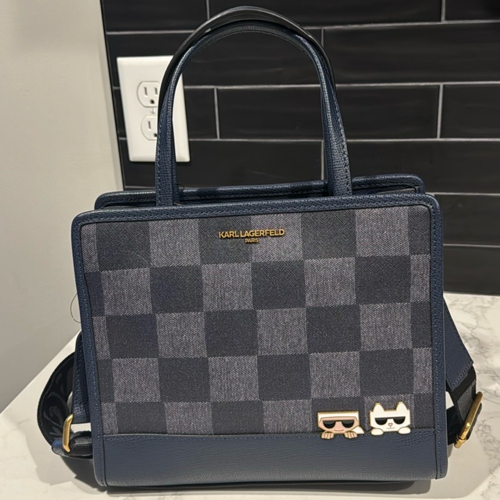 🦋BRAND NEW KARL LAGERFELD CROSSBODY BAG🦋